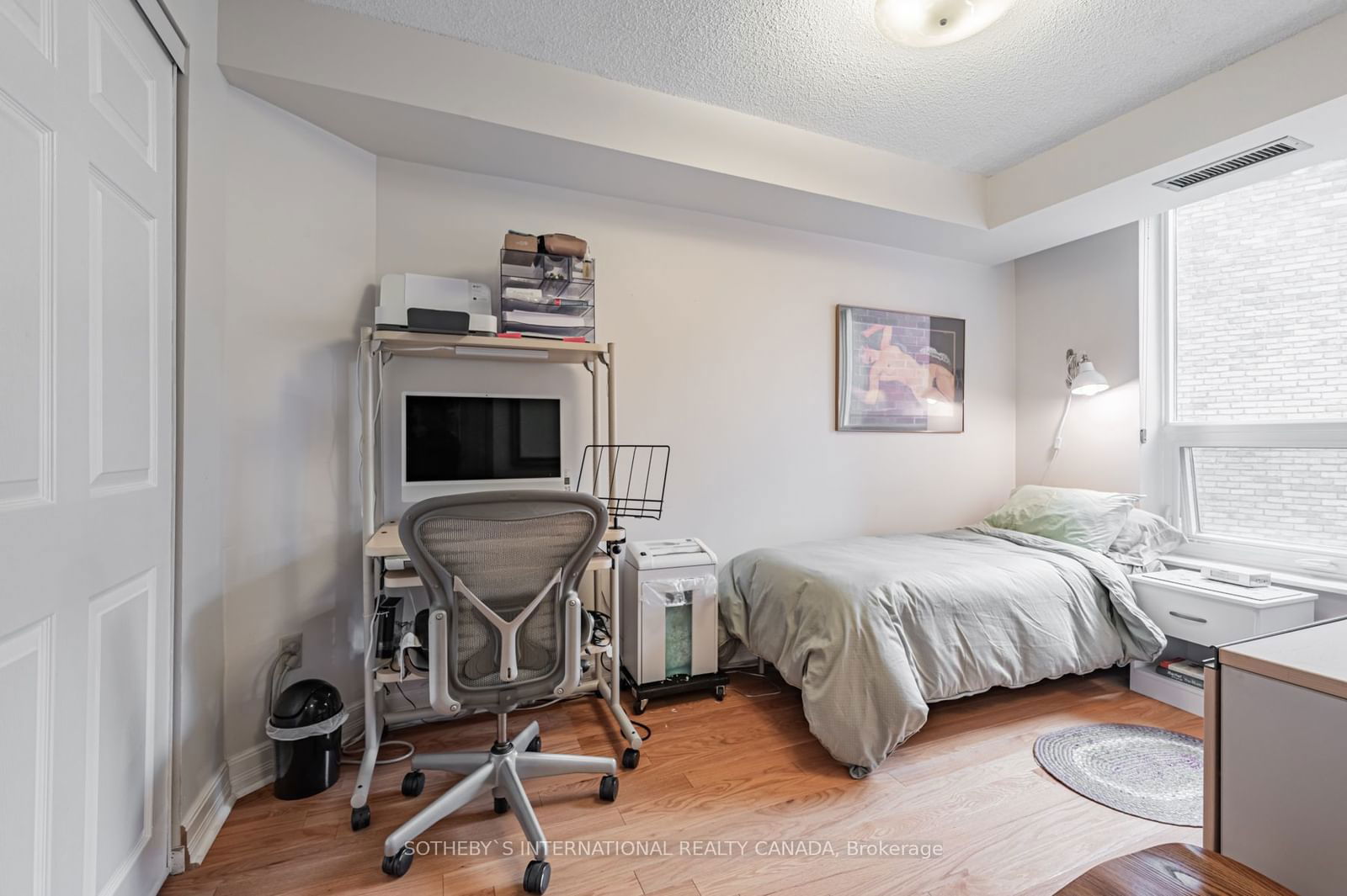 77 Maitland Pl, unit 325 for sale - image #18