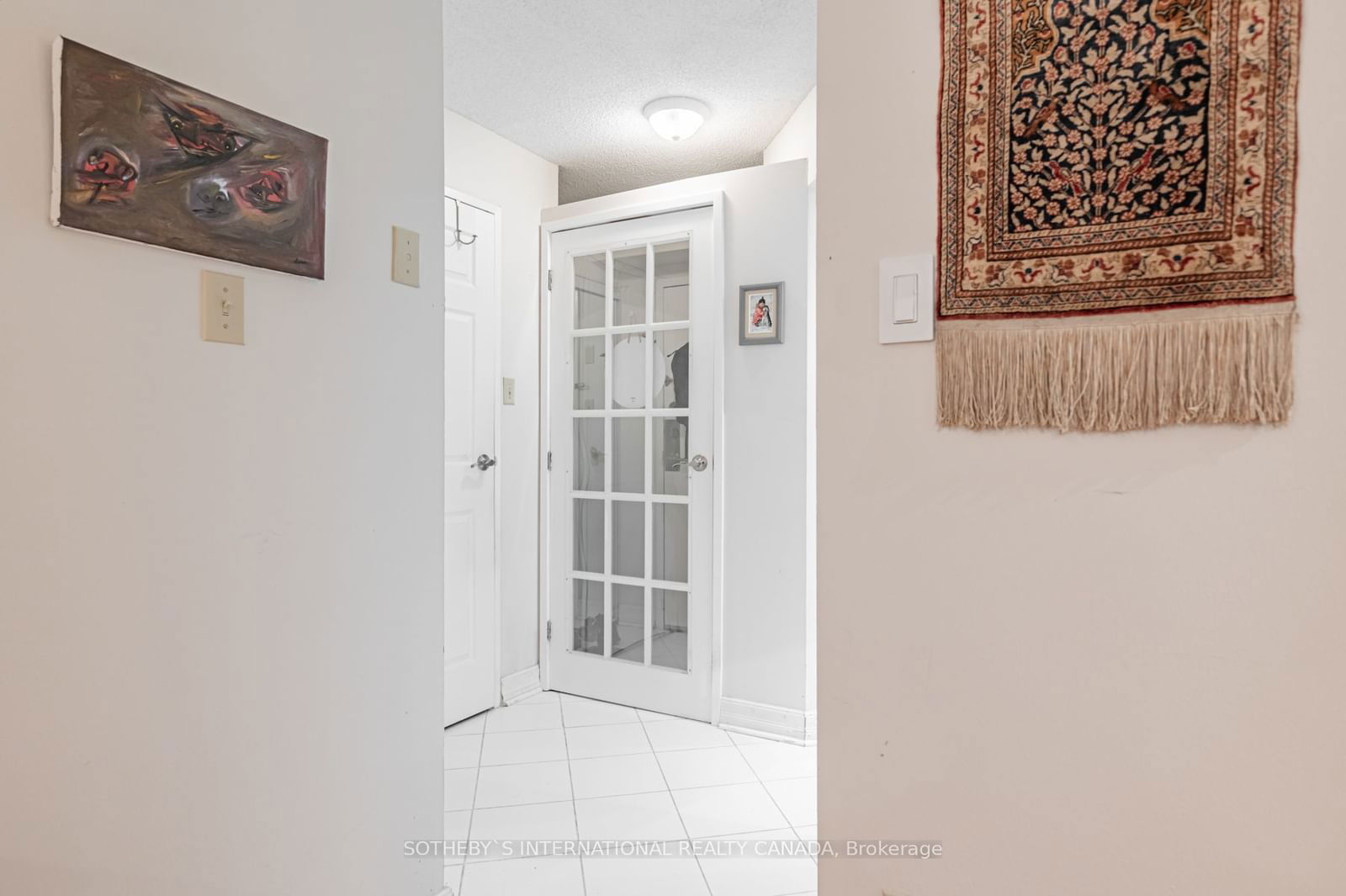 77 Maitland Pl, unit 325 for sale - image #2