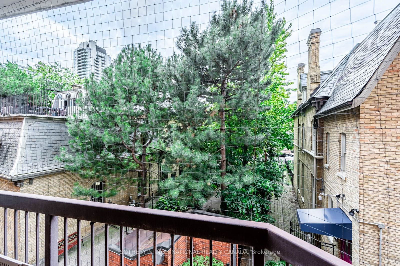 77 Maitland Pl, unit 325 for sale - image #23