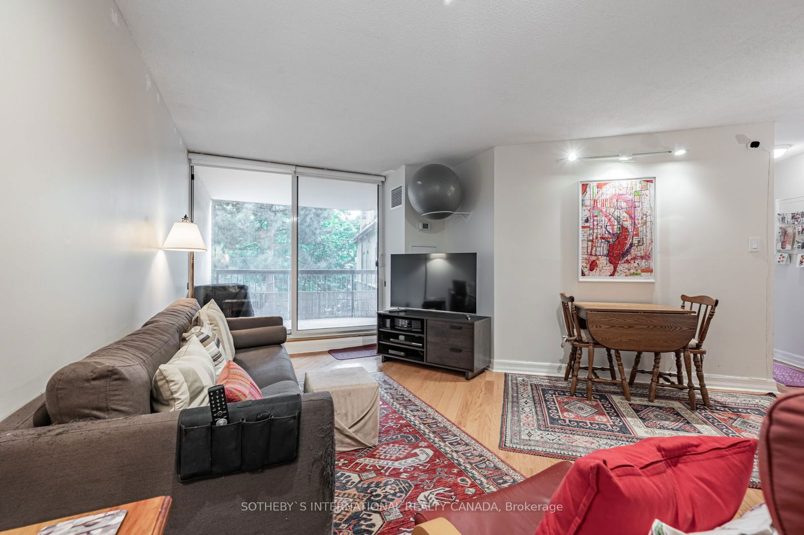 77 Maitland Pl, unit 325 for sale - image #5