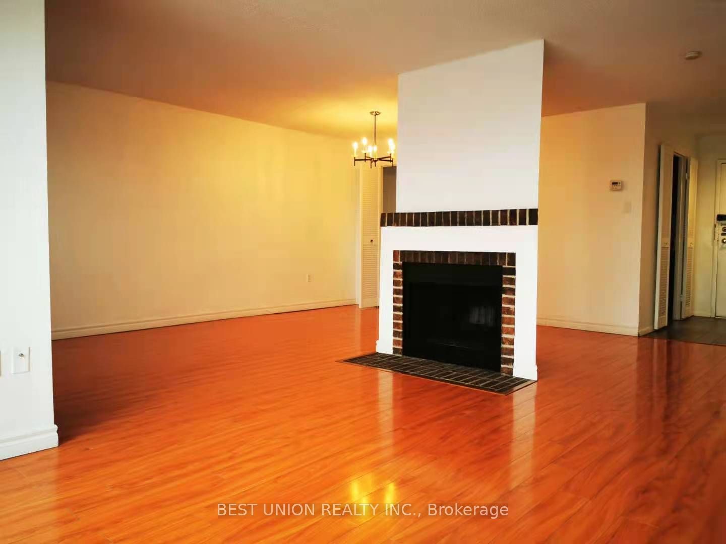 4001 Don Mills Rd, unit 348 for rent - image #7