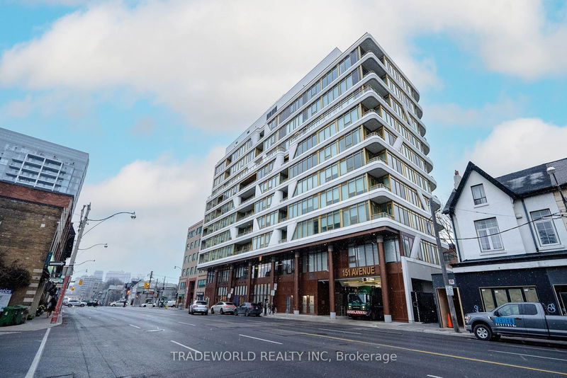 151 Avenue Rd, unit 305 for sale