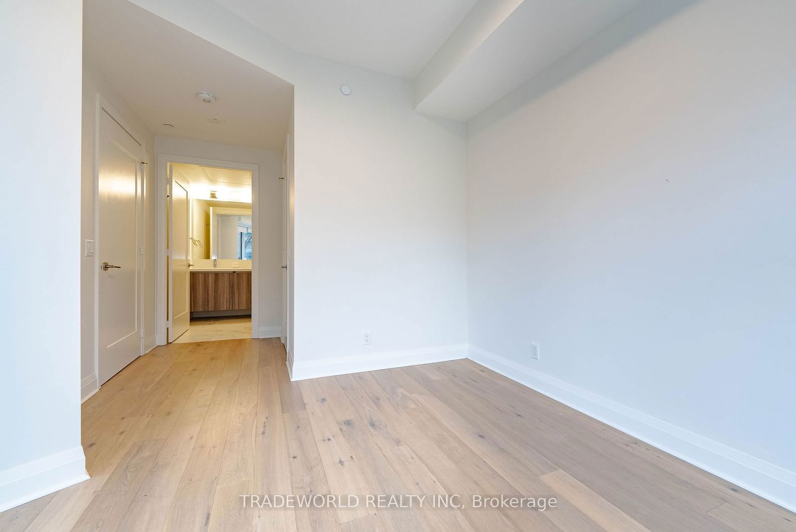 151 Avenue Rd, unit 305 for sale - image #13