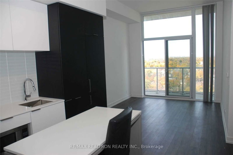 33 Helendale Ave, unit 1211 for rent