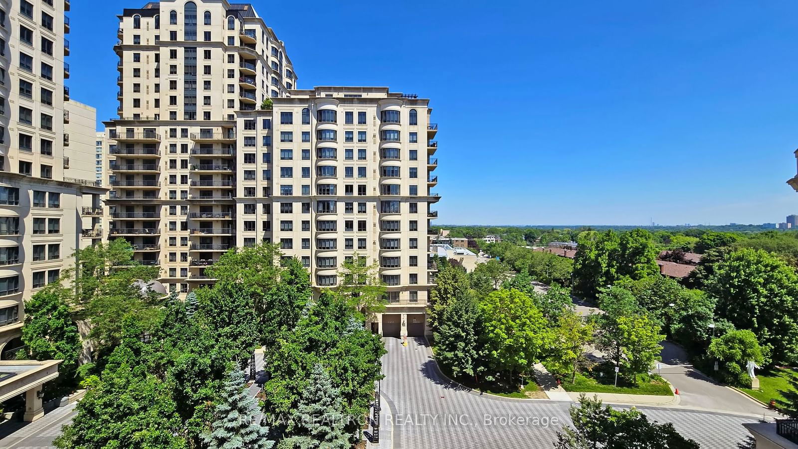 650 Sheppard Ave E, unit 604 for sale