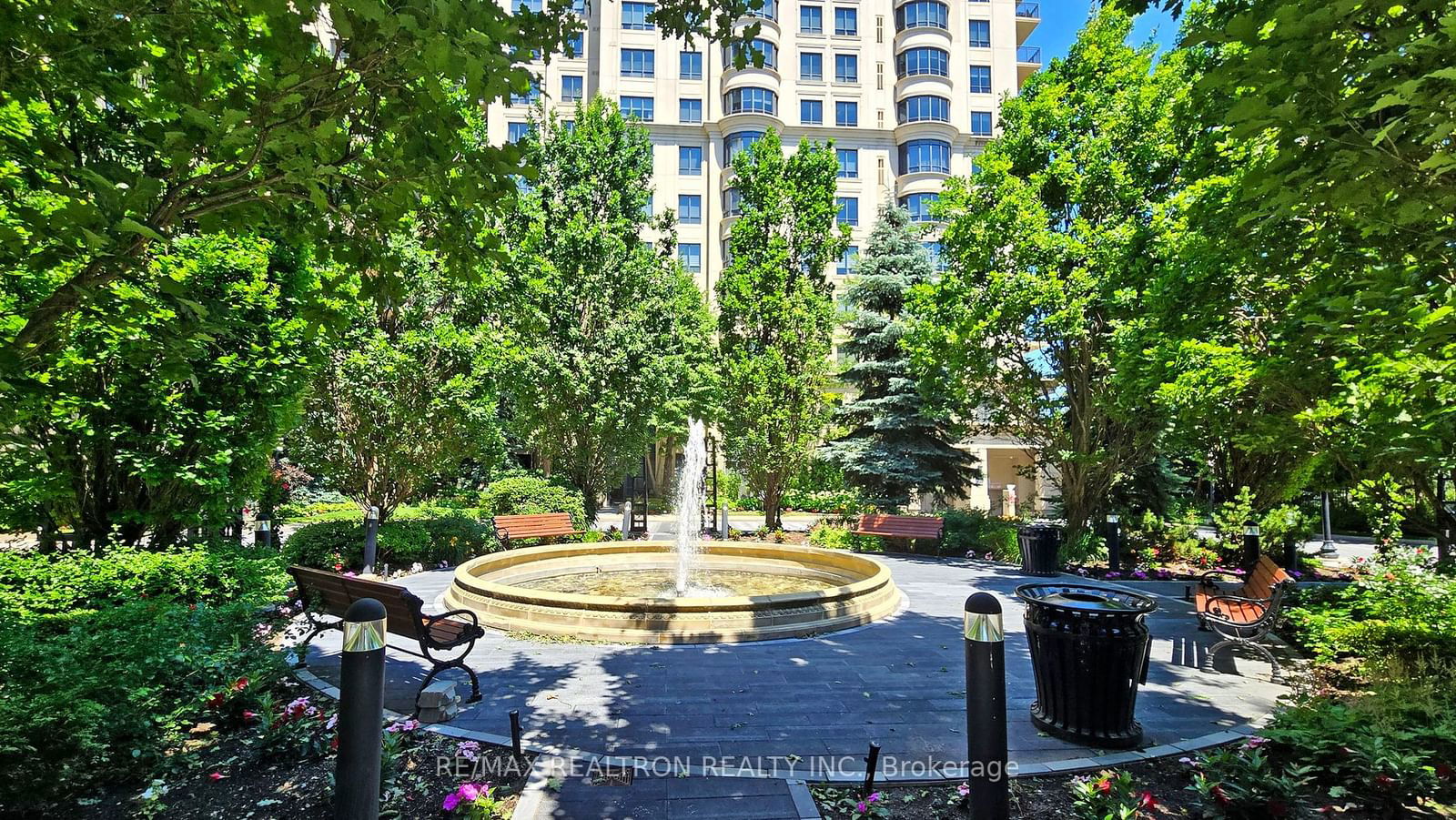 650 Sheppard Ave E, unit 604 for sale