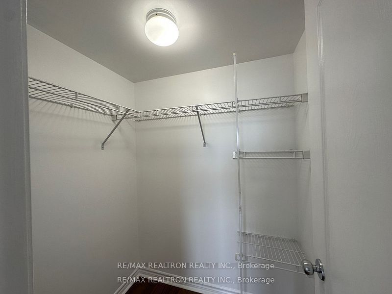 1 Rean Dr, unit 711 for rent - image #10