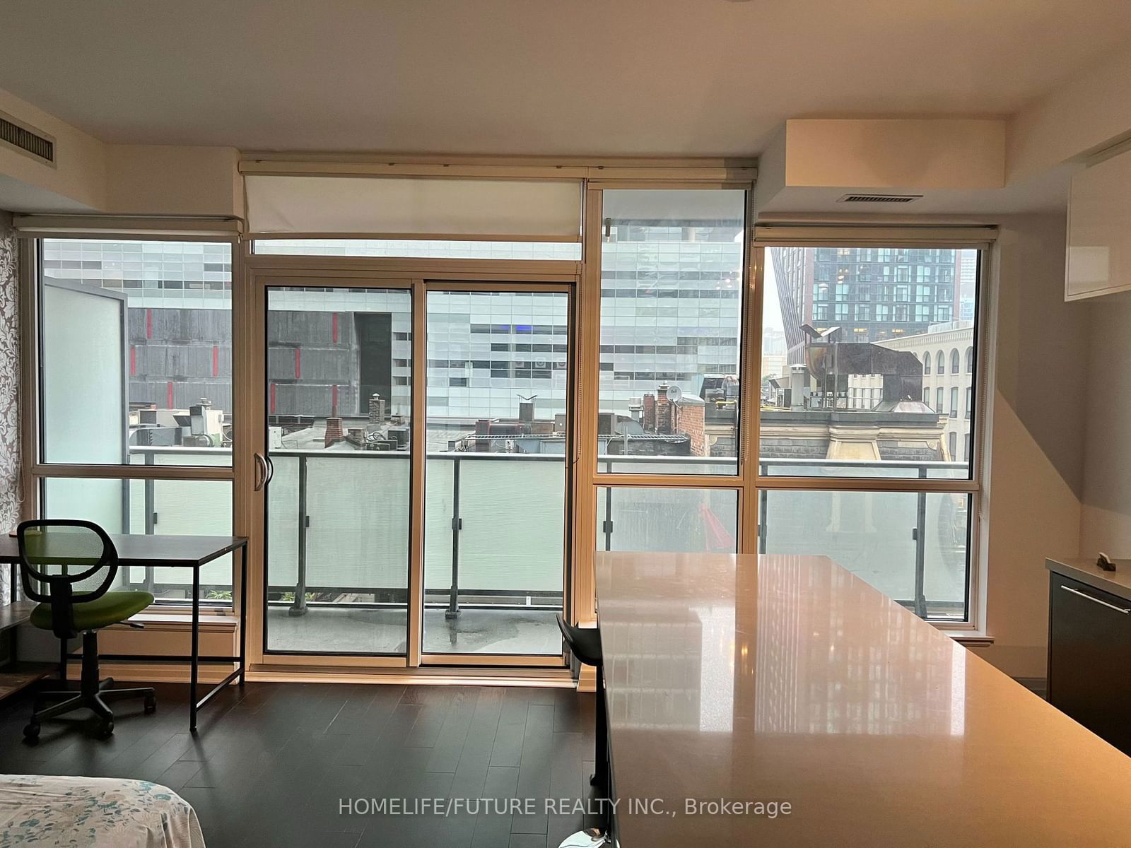 8 Mercer St, unit 402 for sale