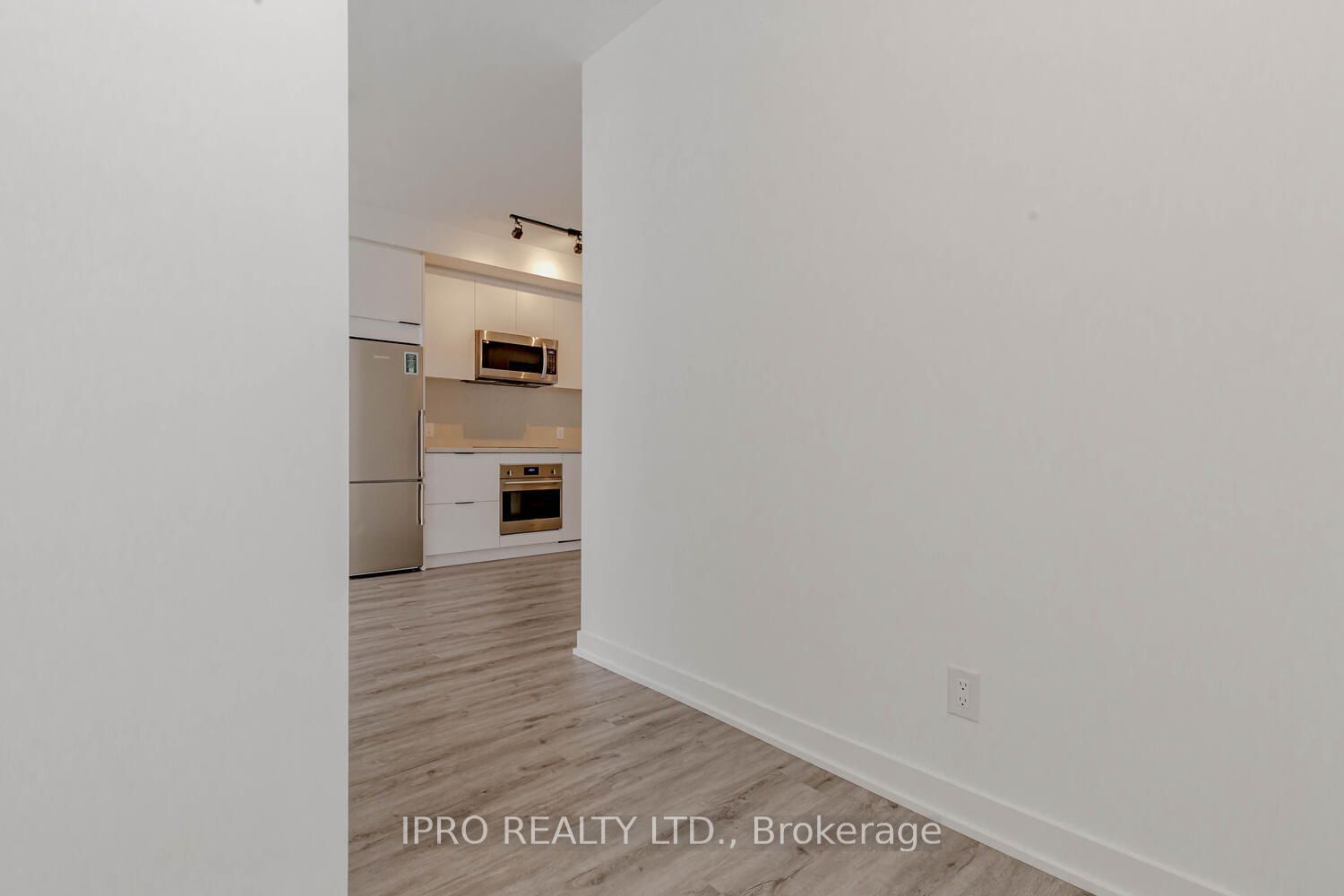 5 Defries St, unit 3106 for rent - image #24