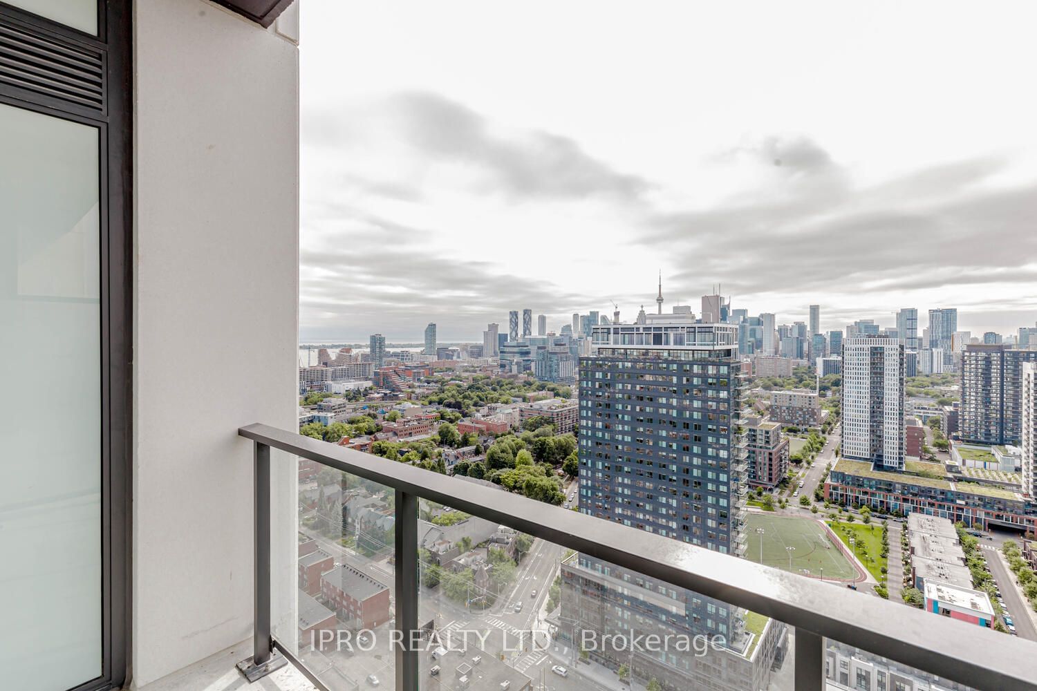 5 Defries St, unit 3106 for rent - image #27