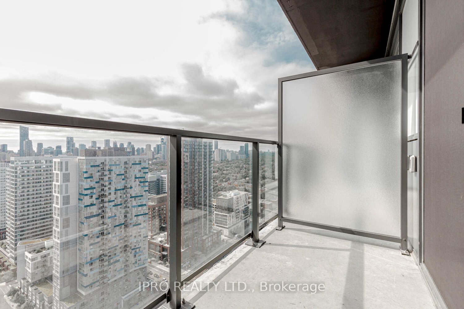 5 Defries St, unit 3106 for rent - image #28