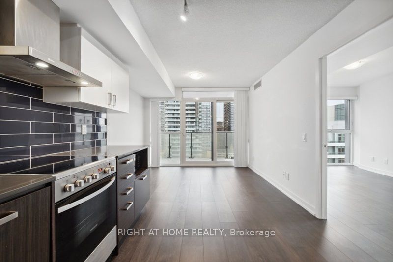 125 Redpath Ave, unit 2201 for sale - image #17