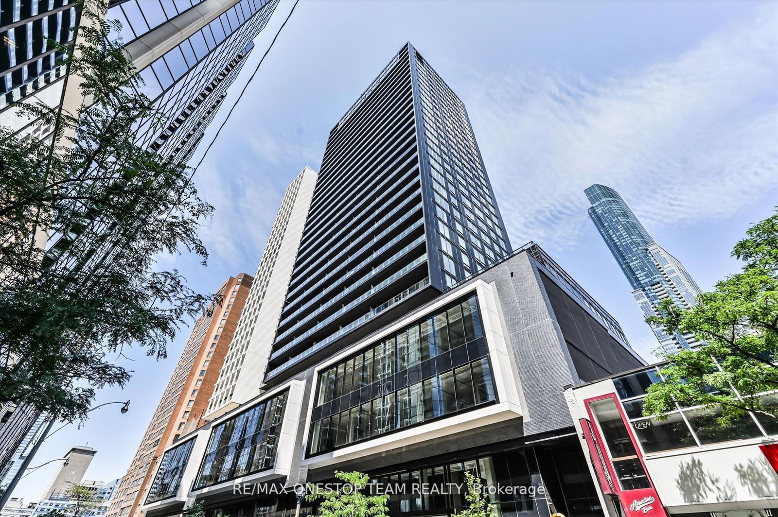 20 Edward St, unit 2314 for rent