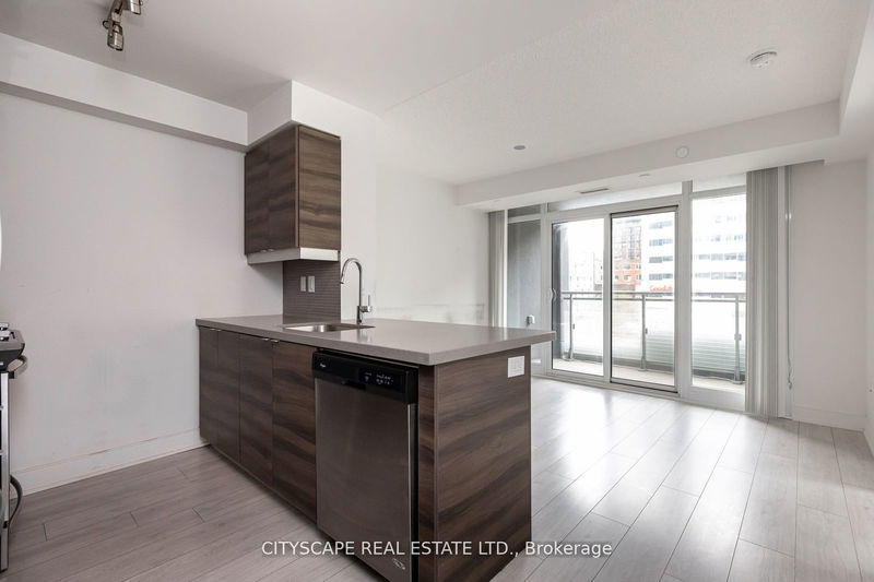 525 Adelaide St W, unit 315 for rent - image #1