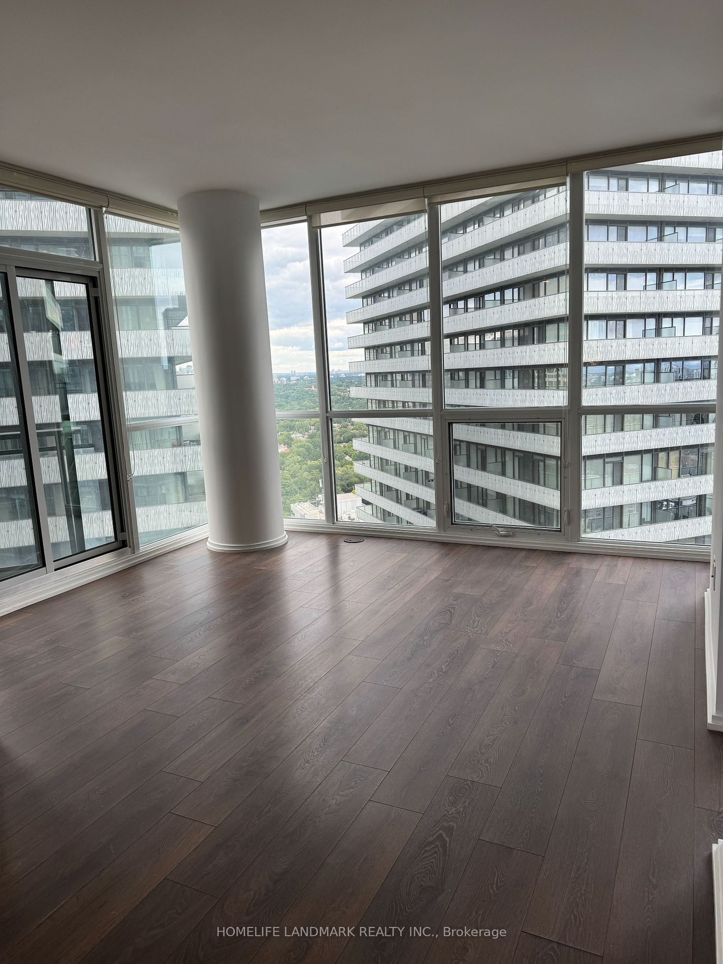 45 Charles St E, unit 3909 for rent - image #5