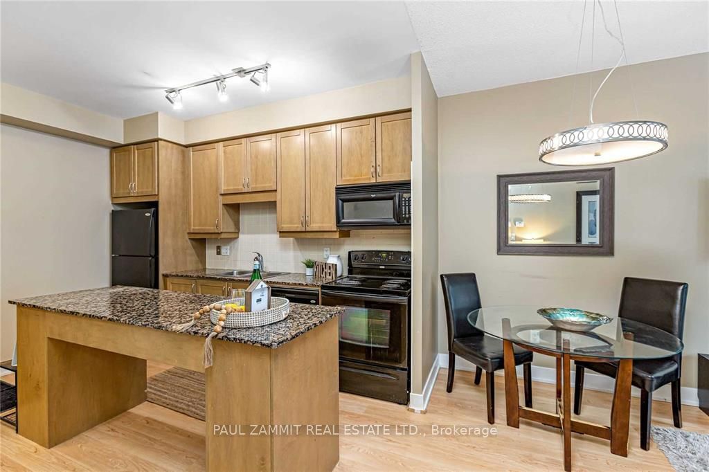 20 Blue Jays Way, unit 1211 for rent - image #7