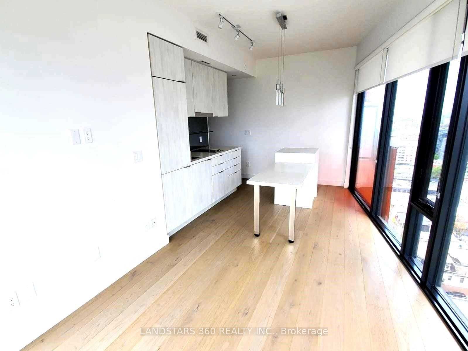 215 Queen St W, unit 1708 for rent