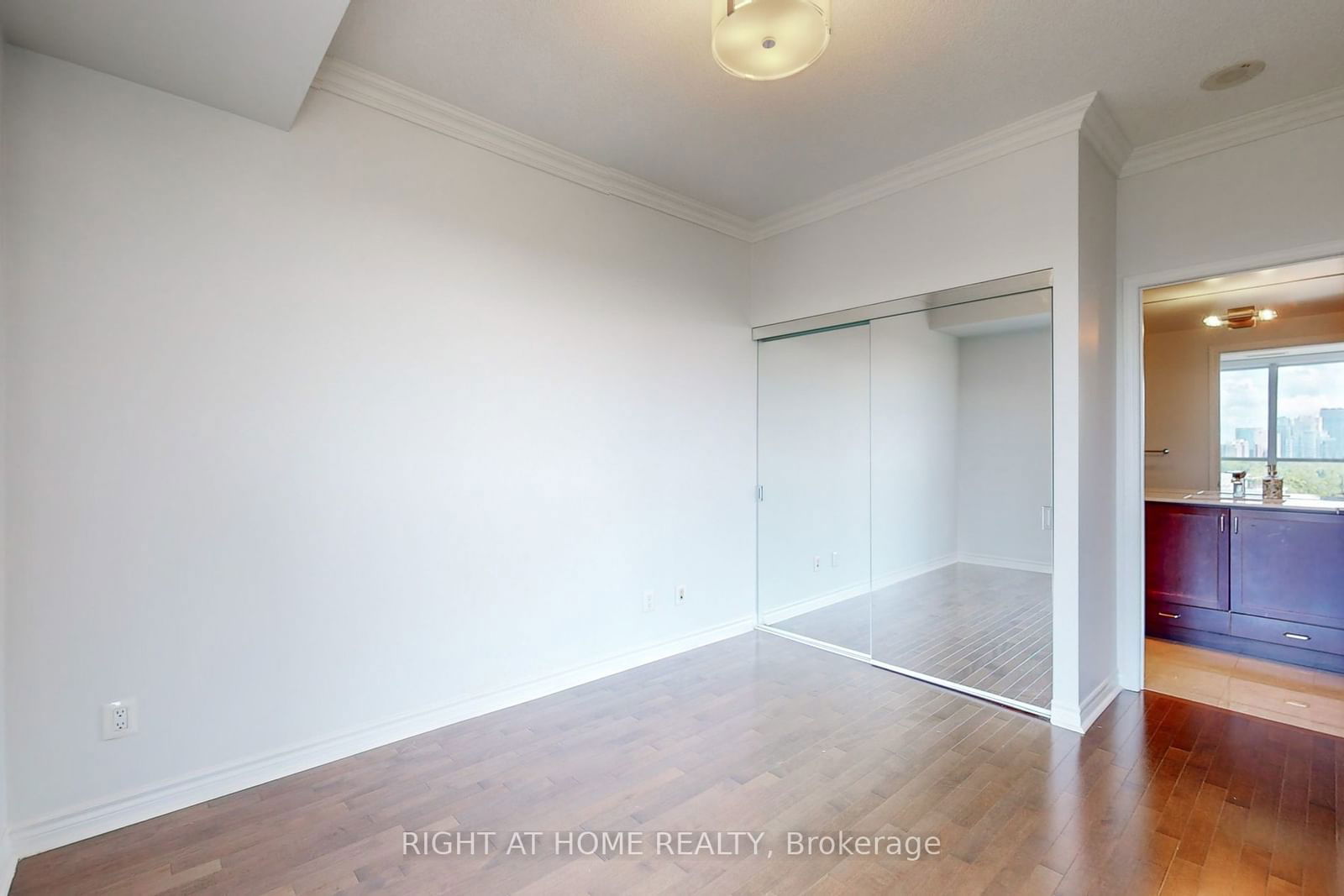 2885 Bayview Ave, unit 1116 for rent - image #19