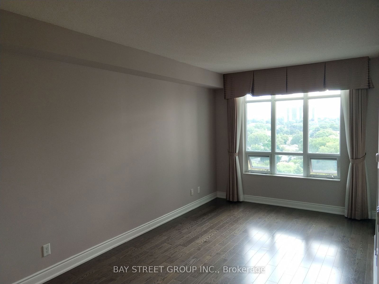 10 Bloorview Pl, unit 1117 for rent - image #4