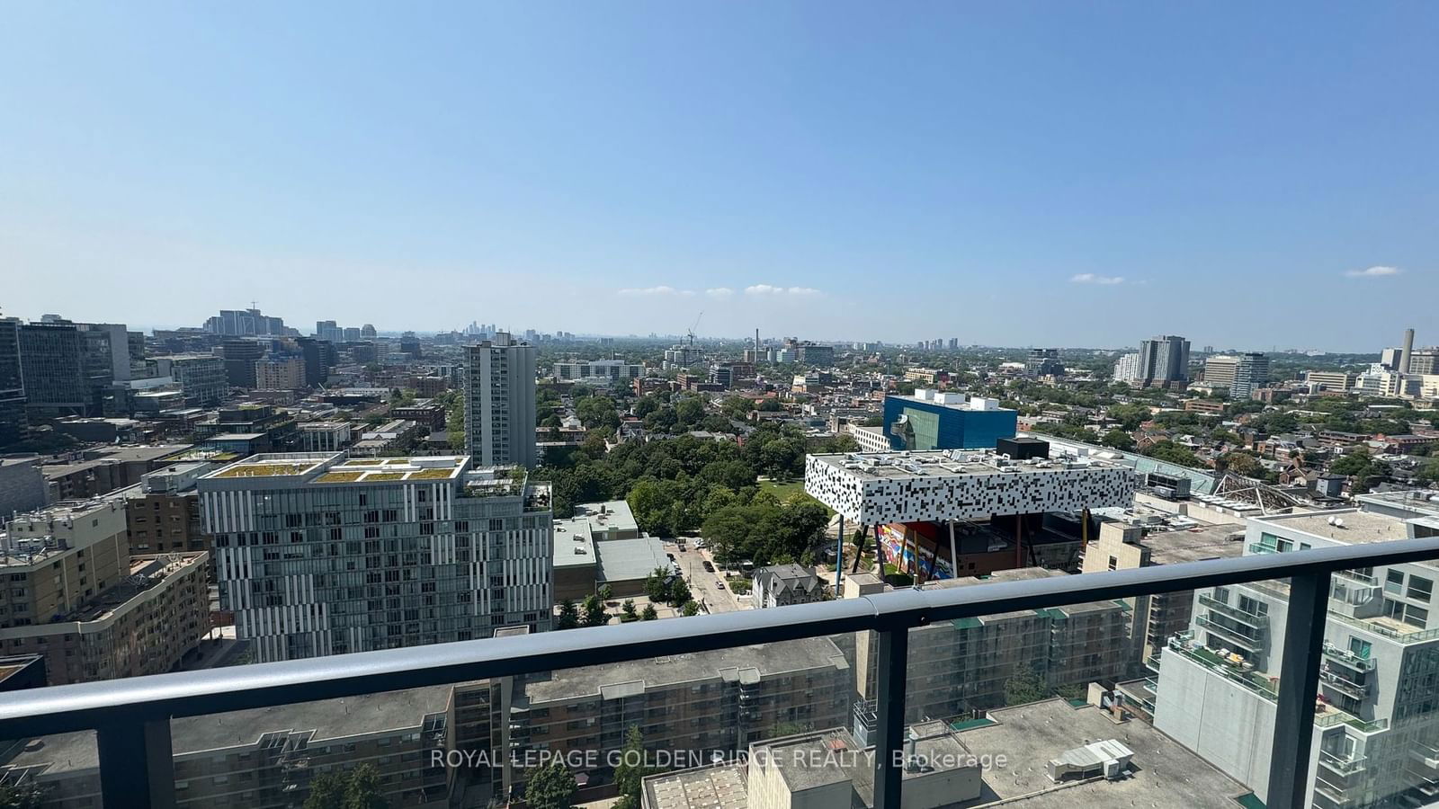 210 Simcoe St, unit 2403 for rent - image #3