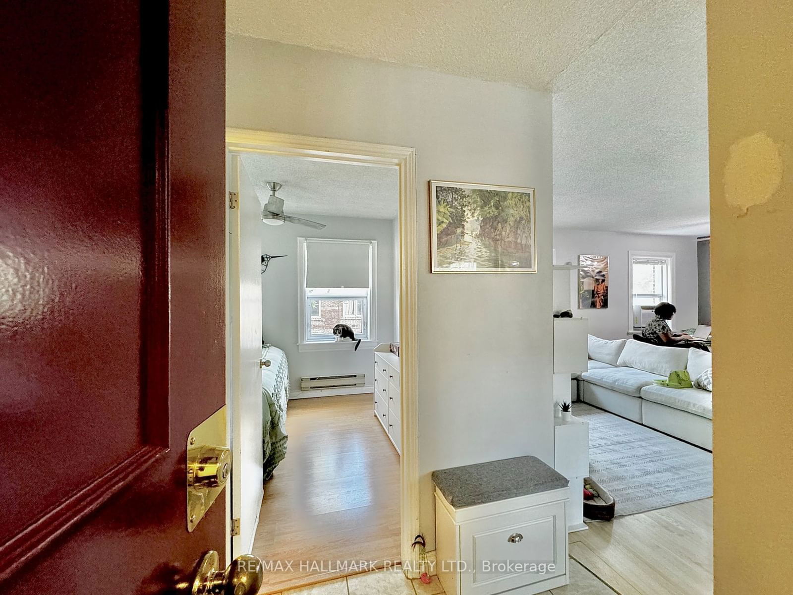 114 Vaughan Rd, unit 303 for sale - image #4