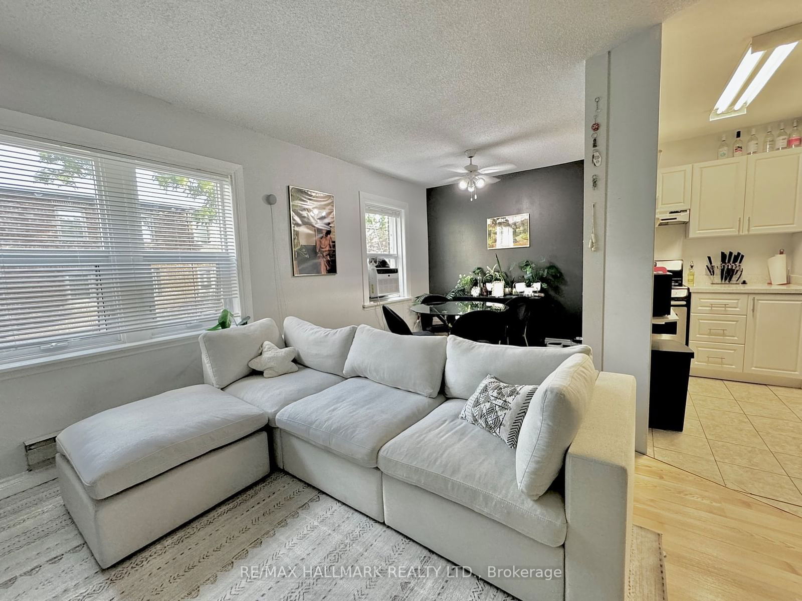 114 Vaughan Rd, unit 303 for sale - image #8