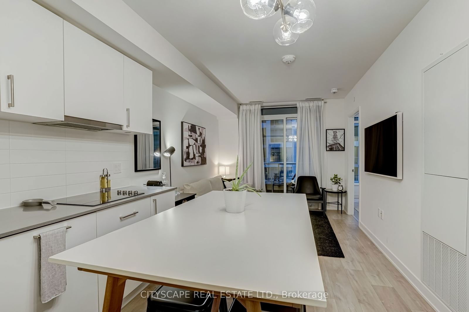 27 Bathurst St, unit 416 for rent - image #7