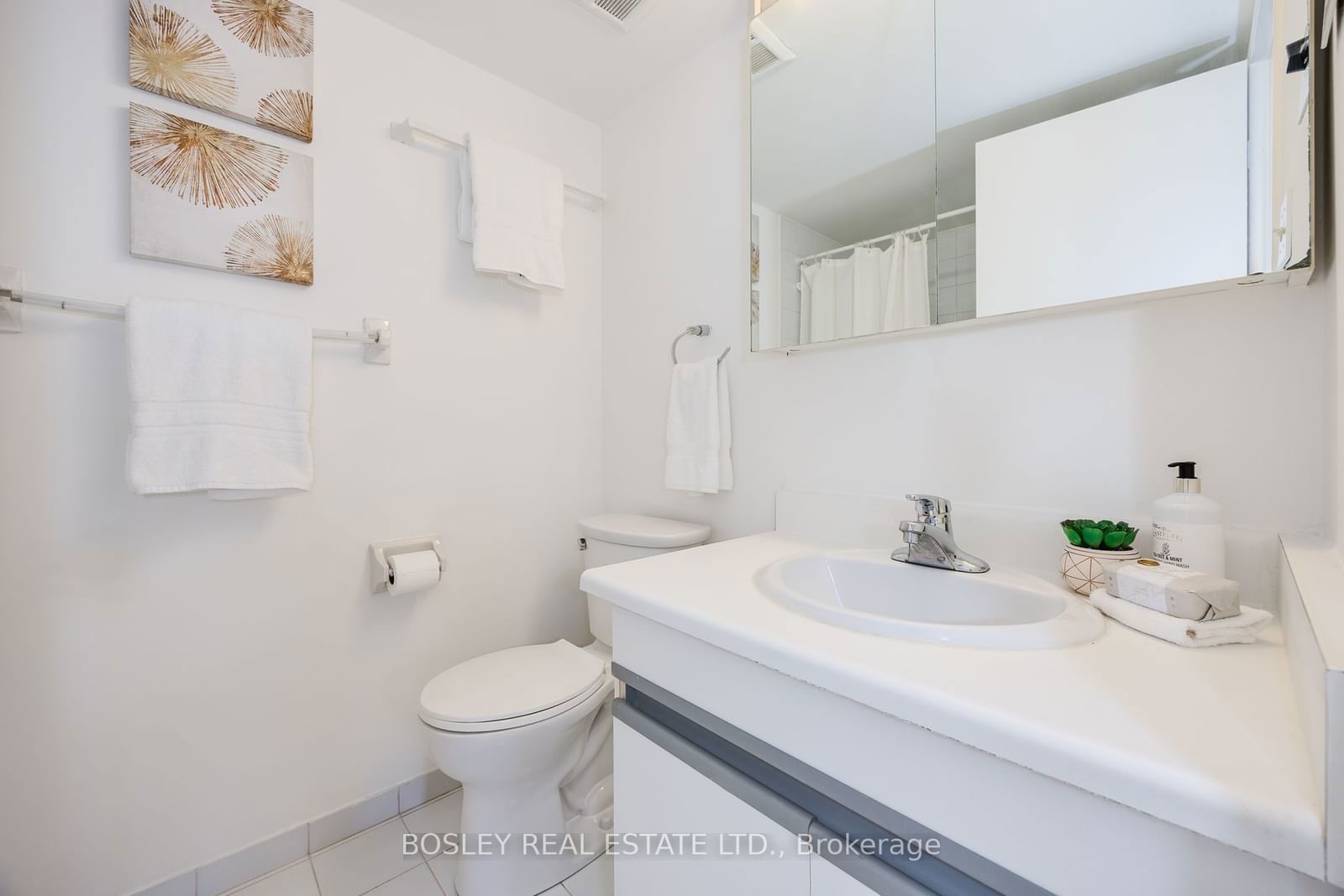 1001 Bay St, unit 901 for sale - image #21