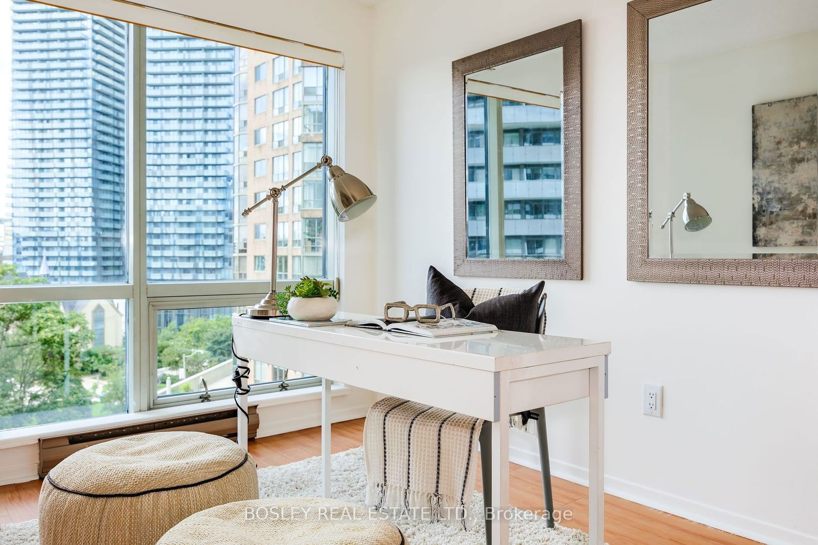 1001 Bay St, unit 901 for sale - image #4