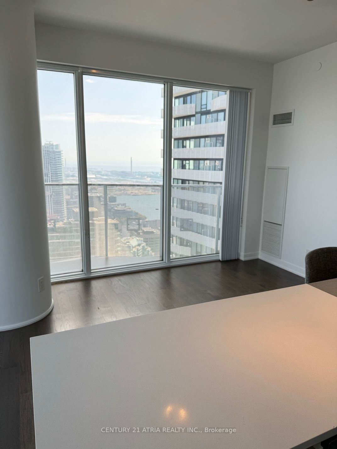 100 Harbour St, unit 6604 for sale - image #6