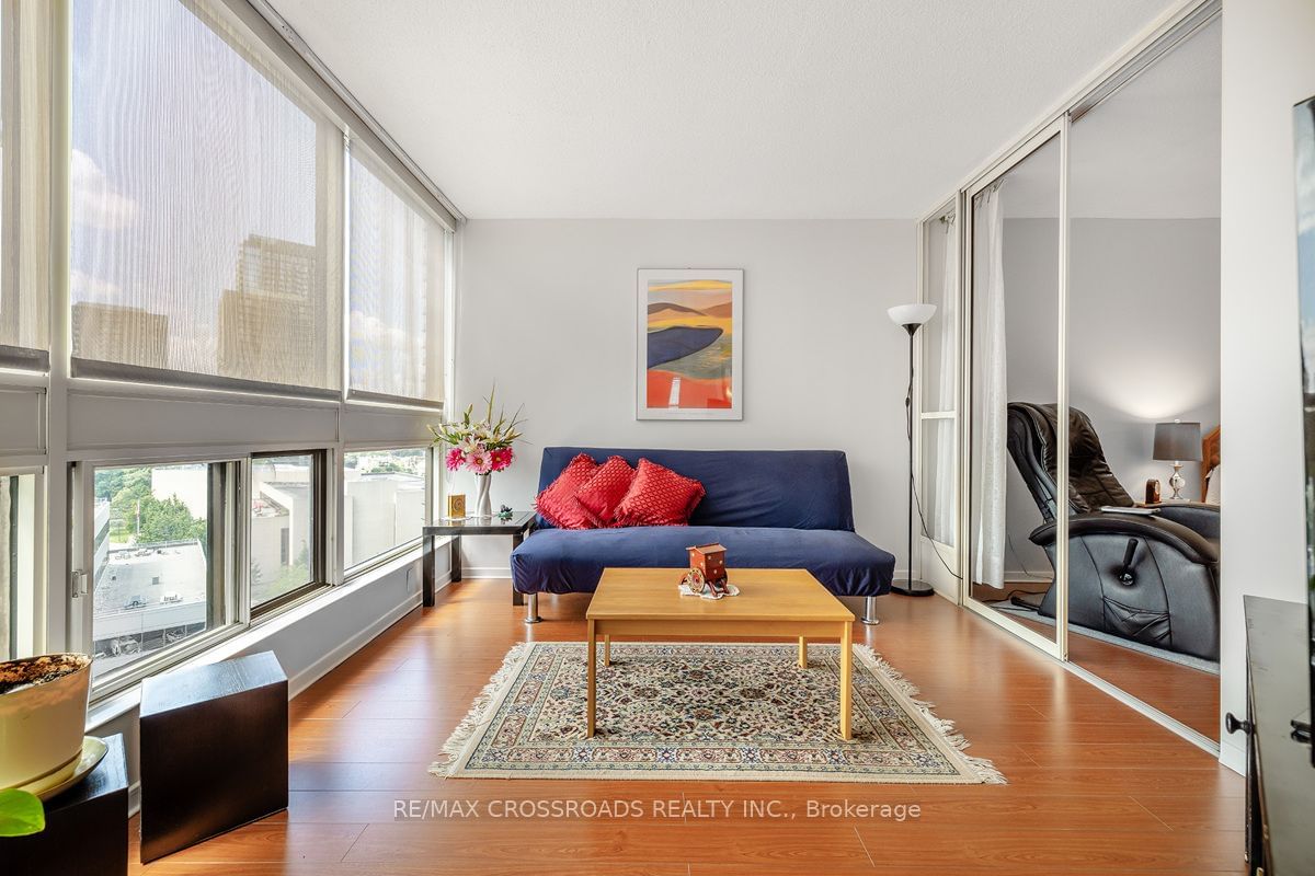 10 Kenneth Ave, unit 1203 for sale - image #8