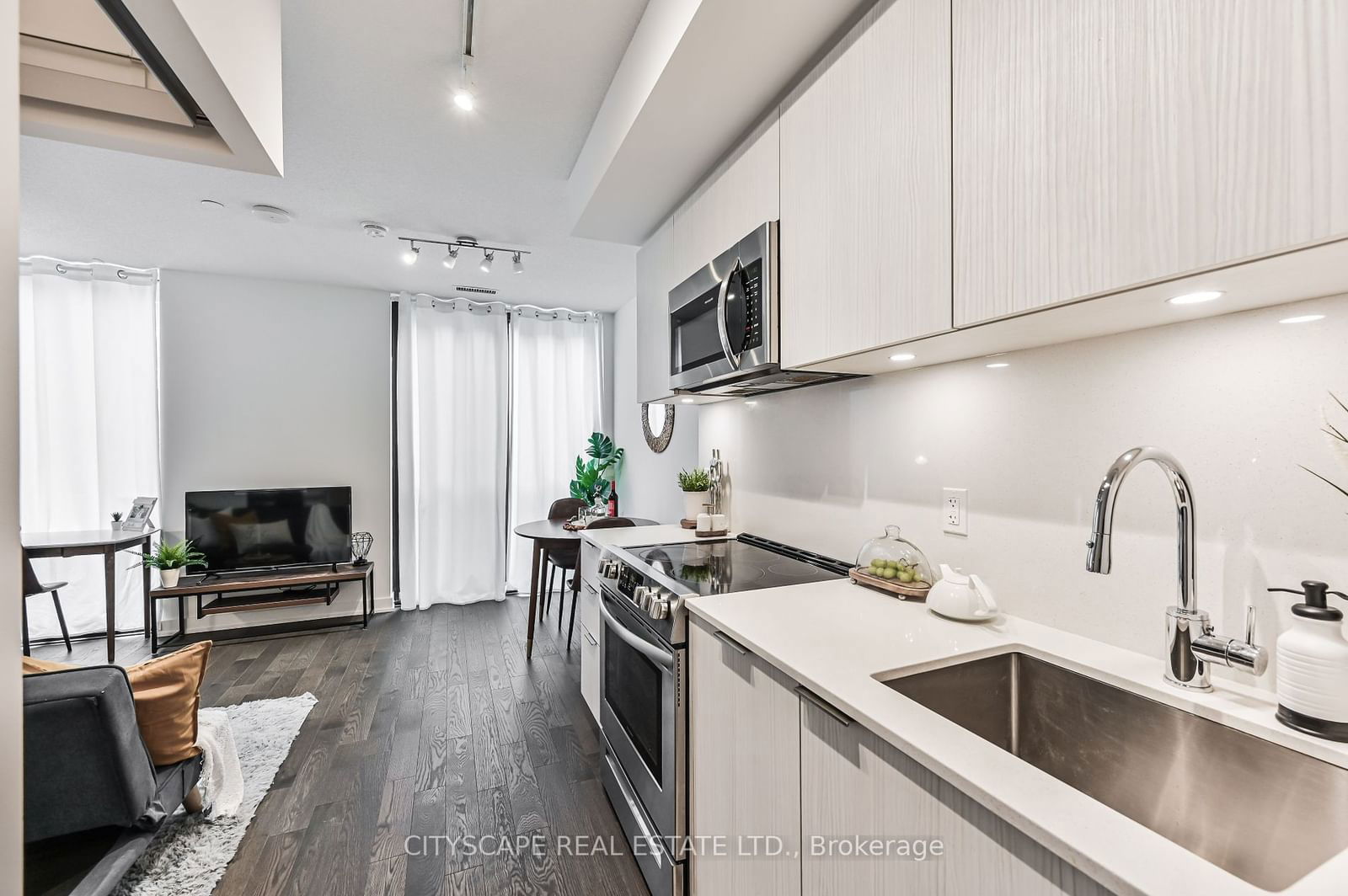 25 Richmond St, unit 219 for rent