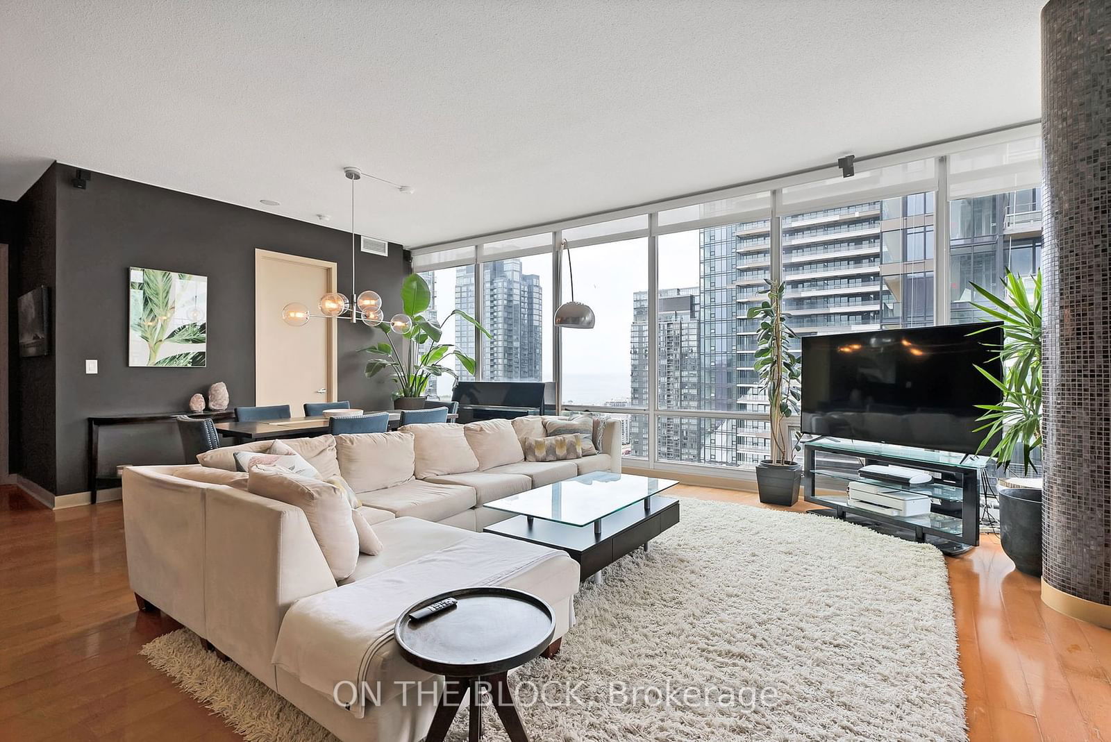 81 Navy Wharf Crt, unit 3803 for sale - image #13