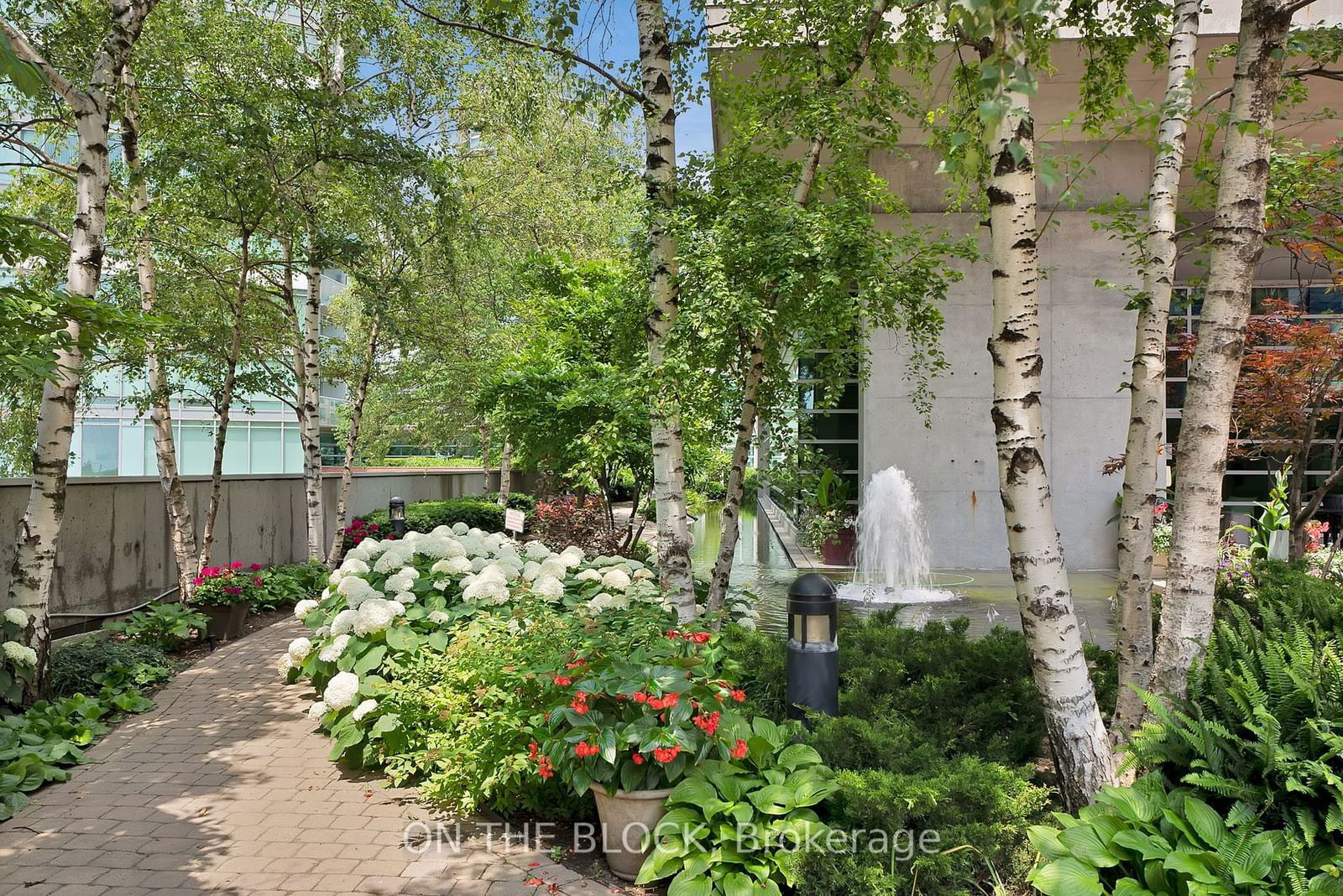 81 Navy Wharf Crt, unit 3803 for sale - image #34