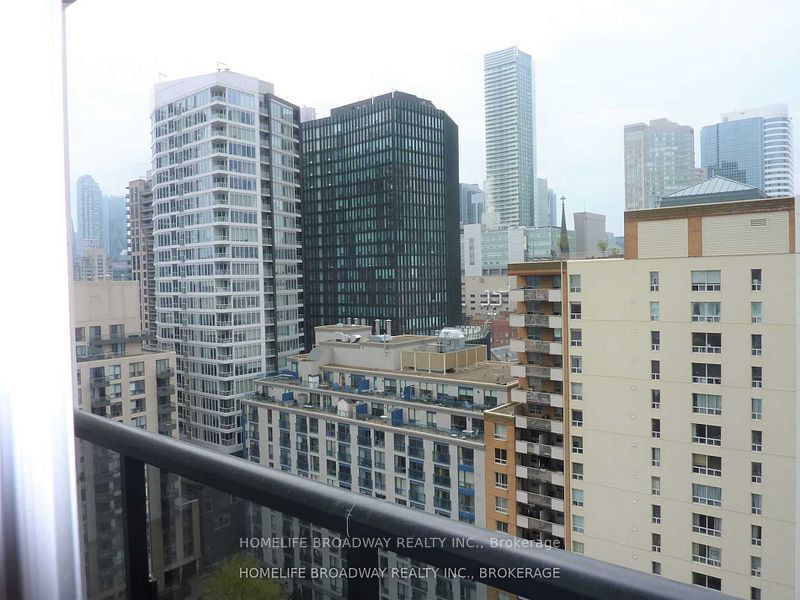 77 Mutual St, unit 1605 for rent - image #1