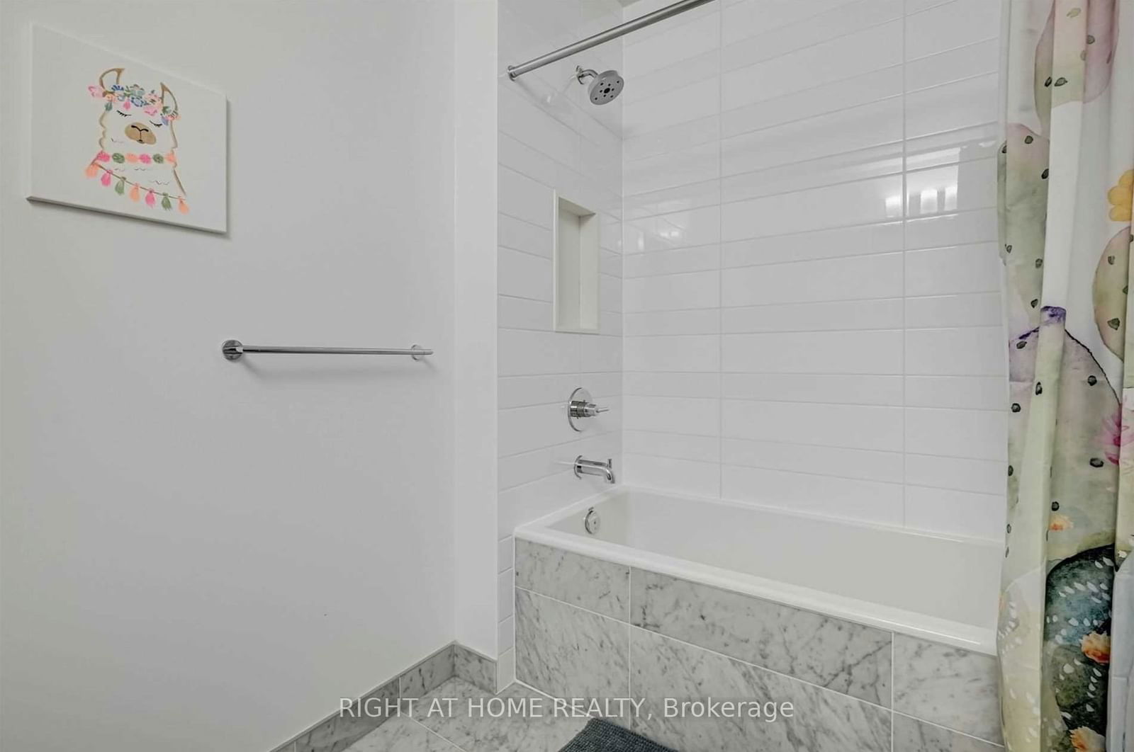 38 Iannuzzi St, unit Uph02 for sale - image #14