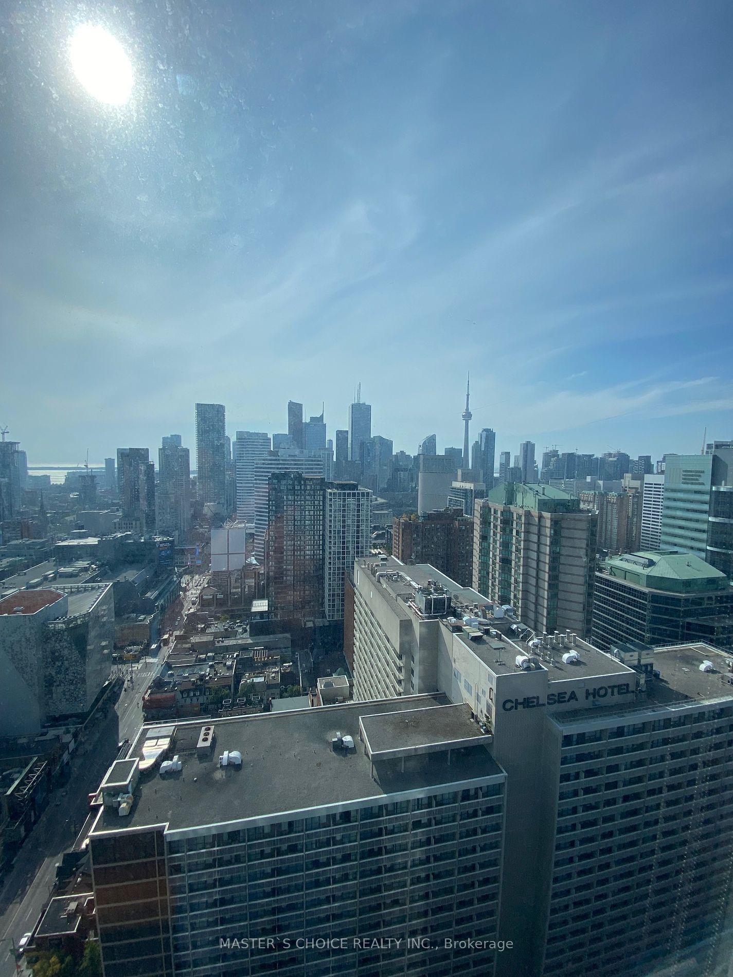 386 Yonge St, unit 3410 for rent - image #2