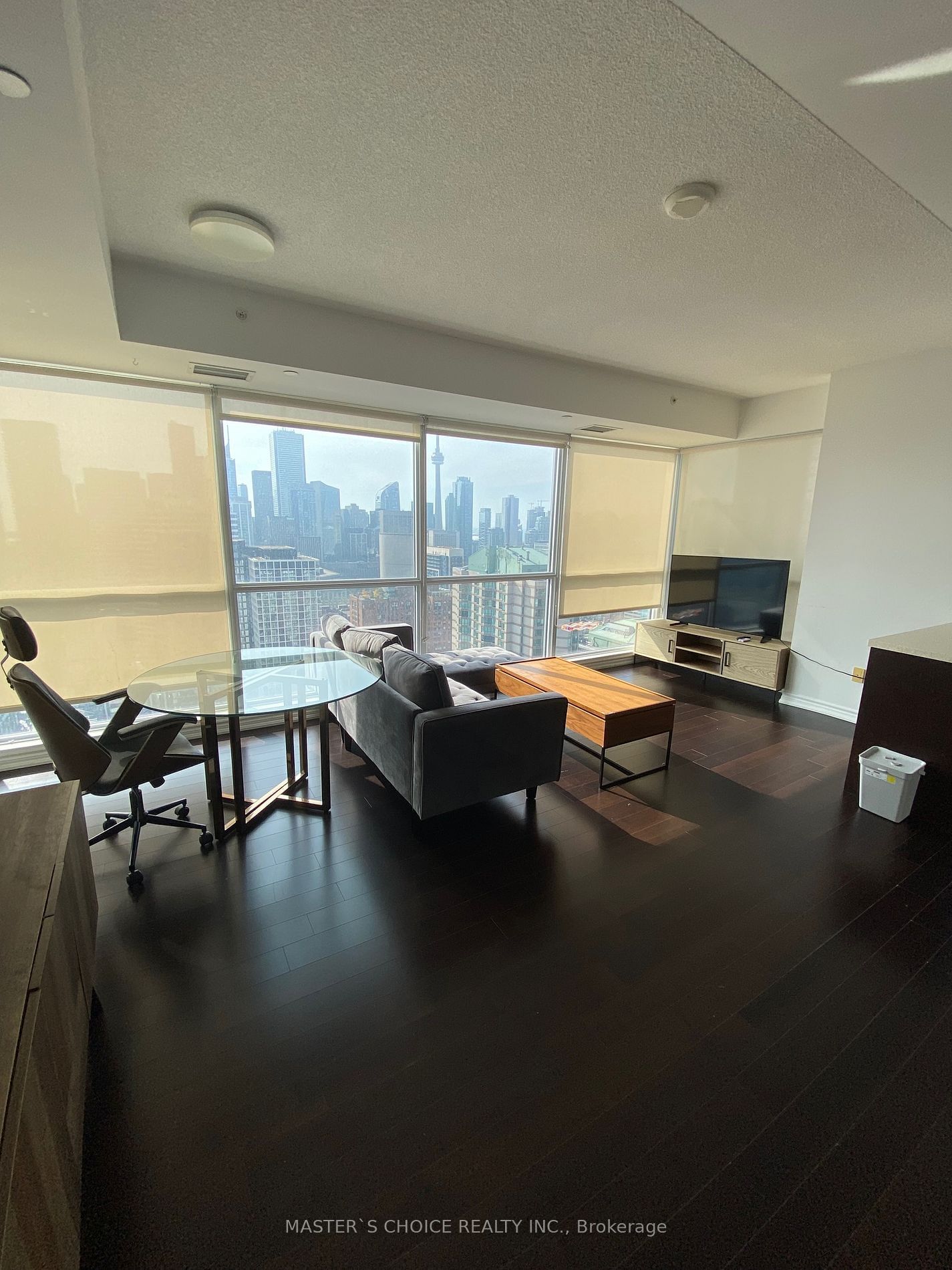 386 Yonge St, unit 3410 for rent - image #3