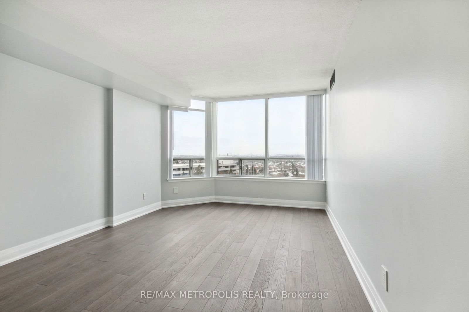 1101 Steeles Ave W, unit 1014 for rent - image #24