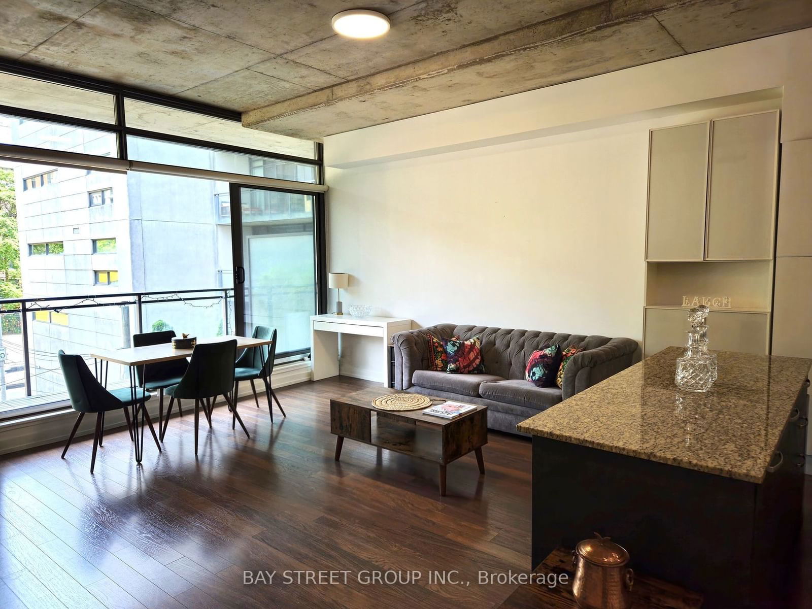 10 Morrison St, unit 311 for rent - image #6