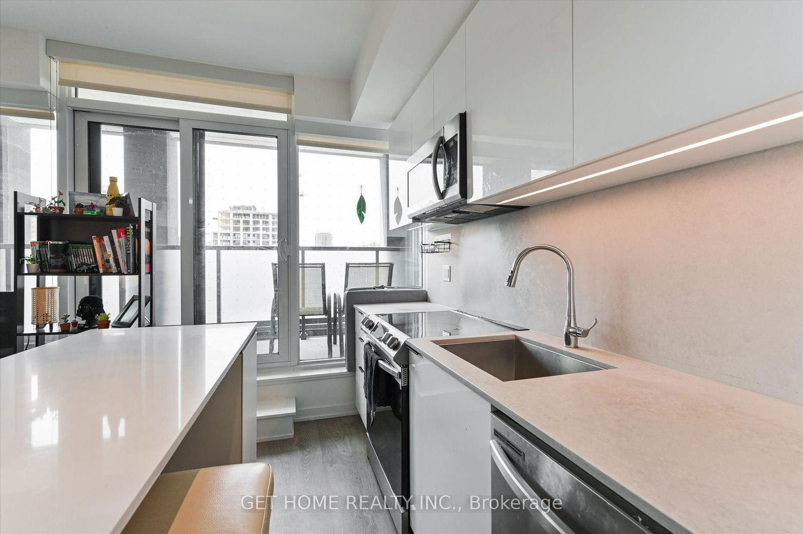 50 Power St, unit 312 for rent - image #12