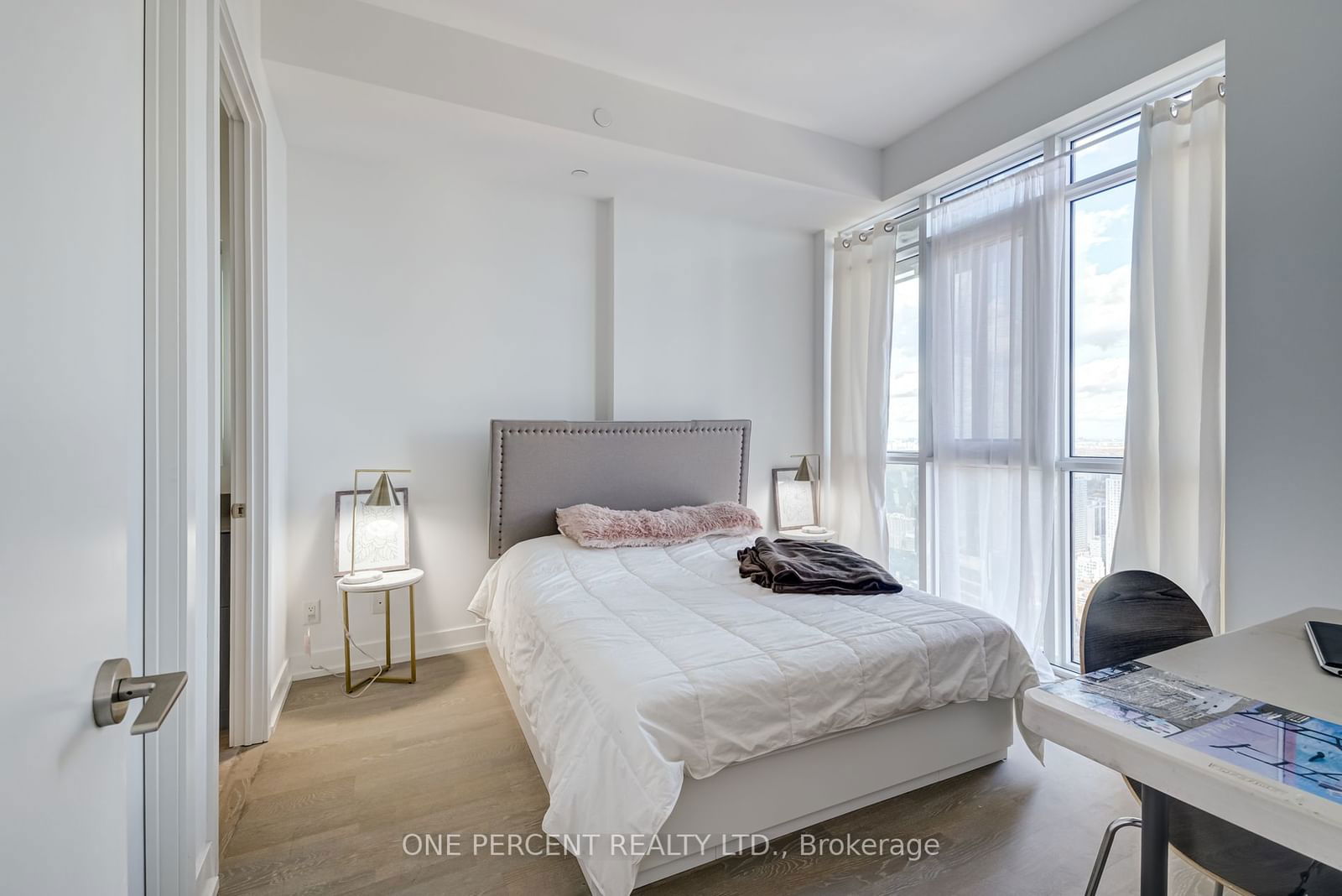 7 Grenville St, unit 6108 for sale - image #29