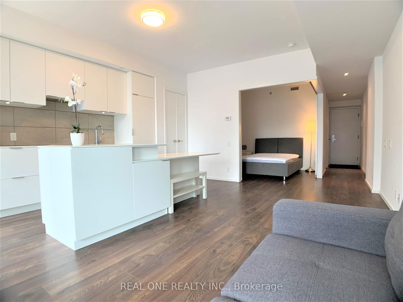 5 St Joseph St, unit 1404 for rent - image #7