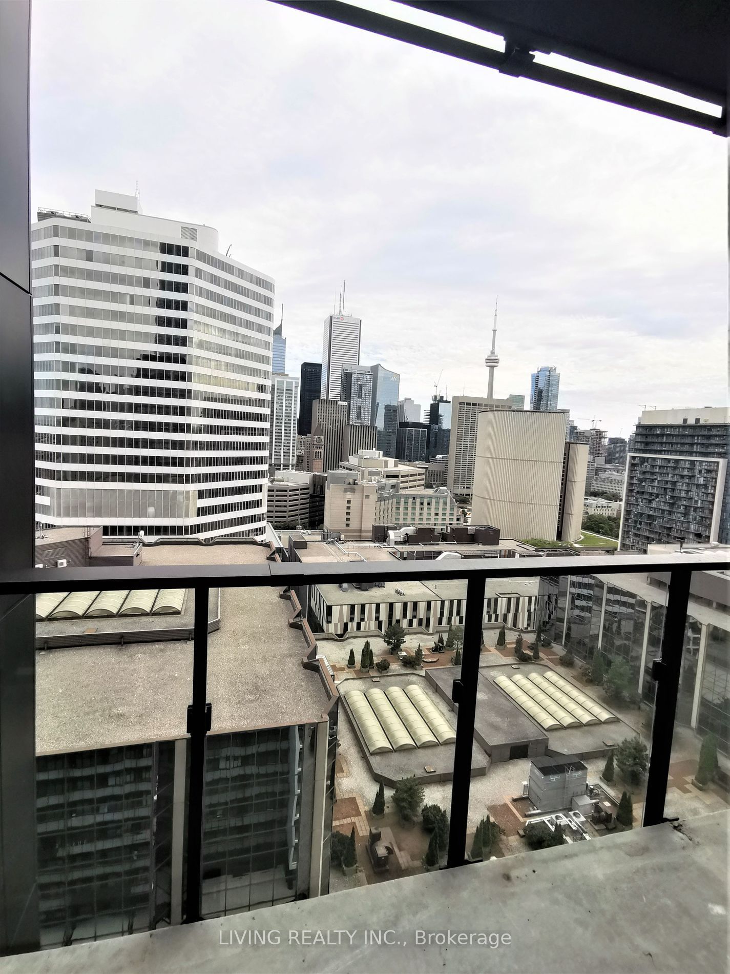 20 Edward St, unit 2208 for rent