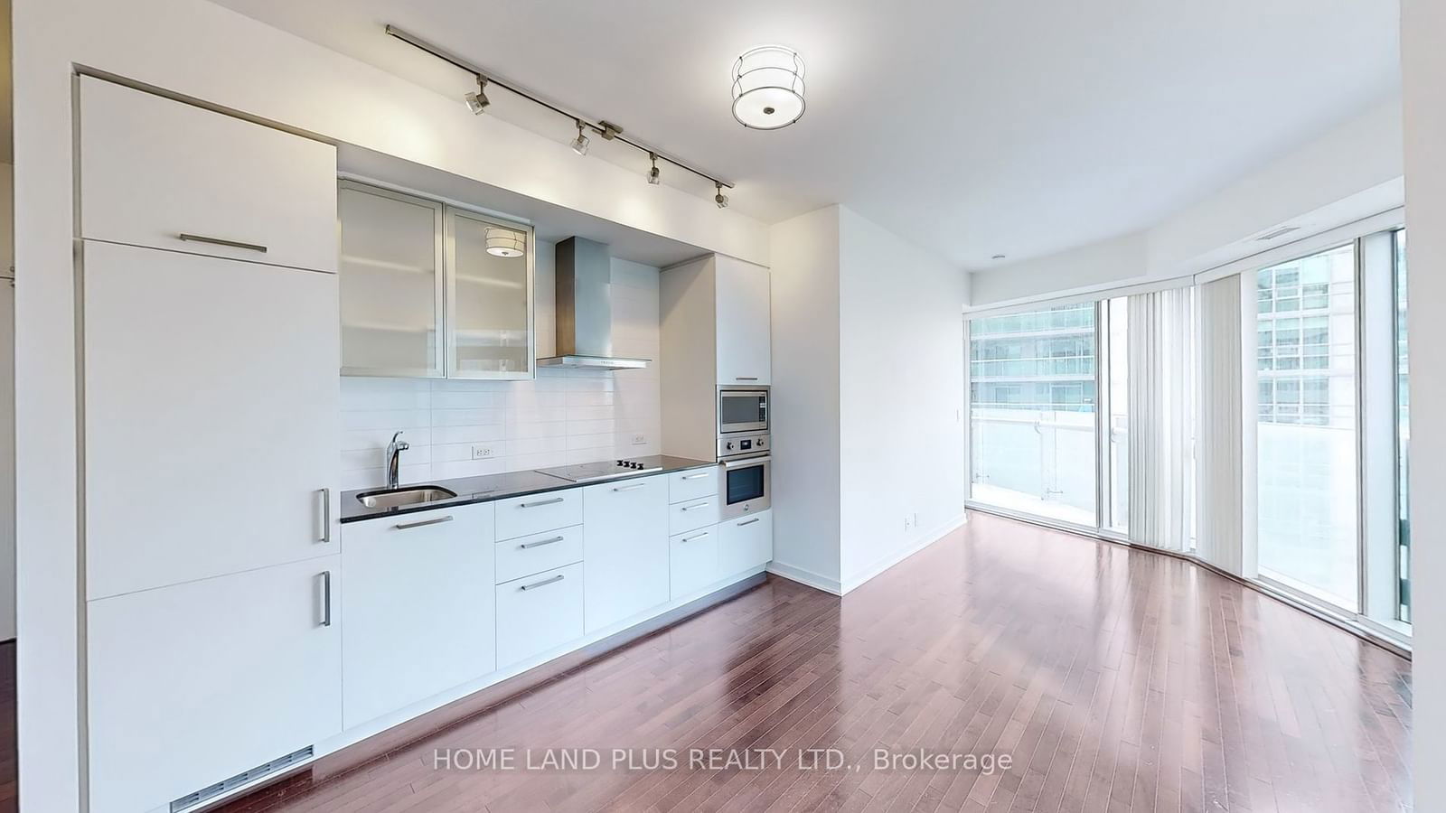 12 York St, unit 2407 for rent - image #11