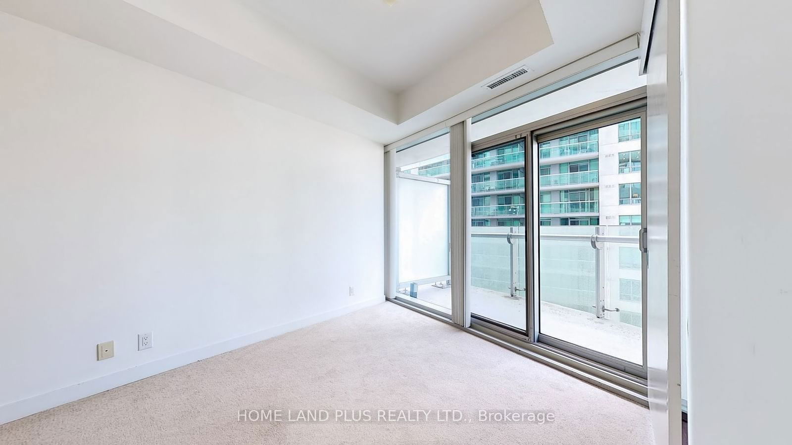 12 York St, unit 2407 for rent - image #16