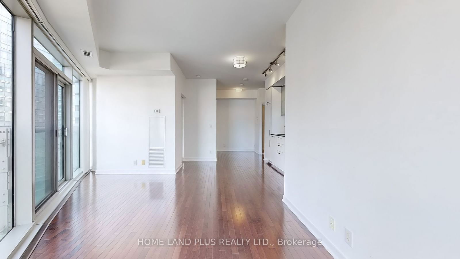 12 York St, unit 2407 for rent