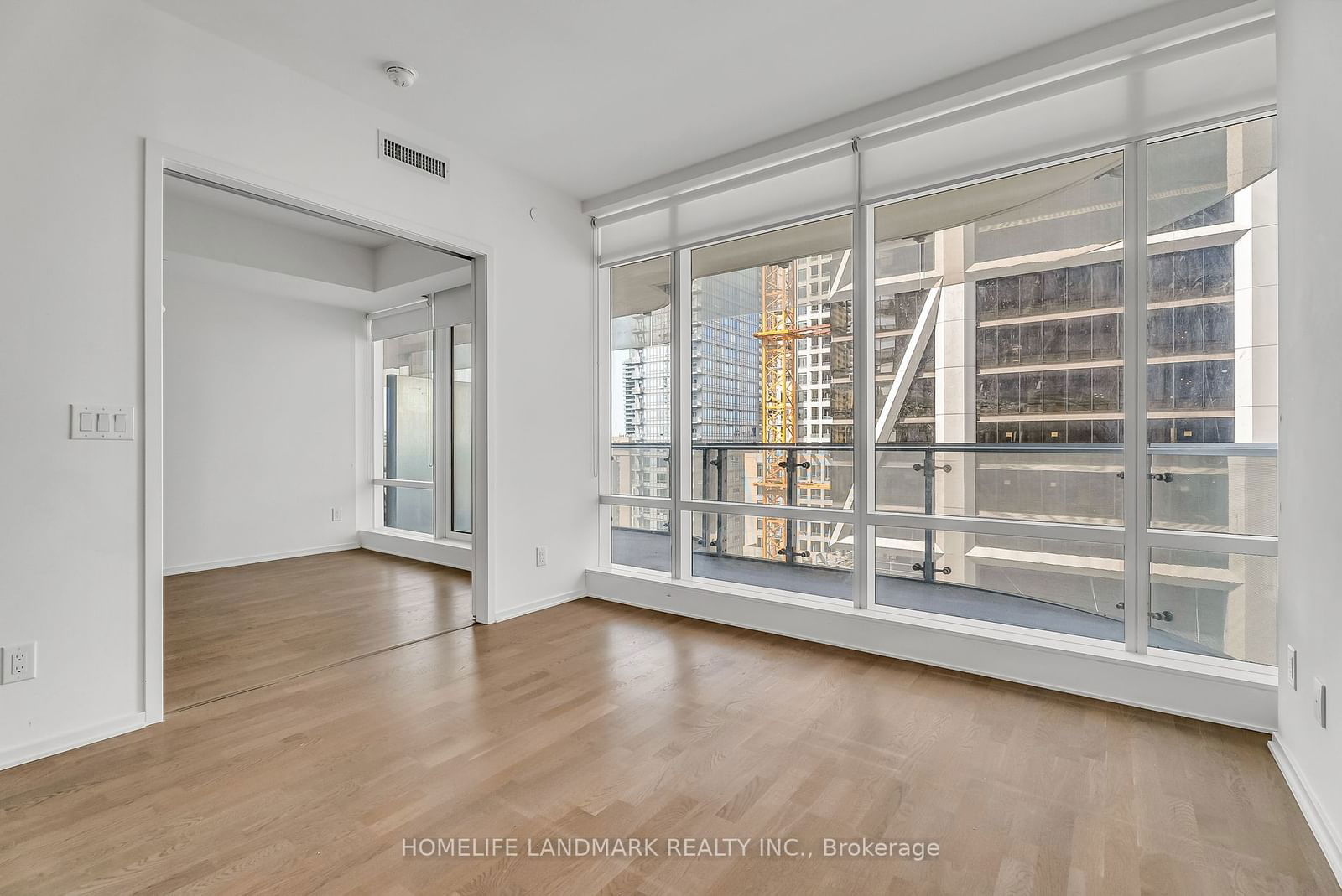 1 Bloor St E, unit 2409 for rent - image #15