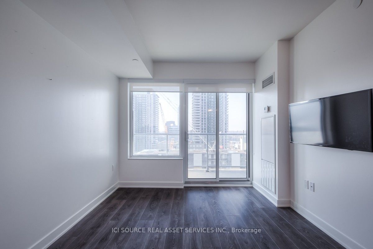 195 Redpath Ave, unit 1411 for rent - image #2