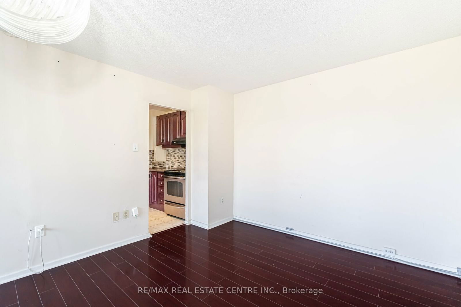 10 SUNNY Glwy, unit 607 for rent - image #11